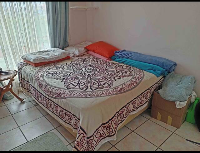 2 BEDROOM FLAT FOR SALE IN BLUFF